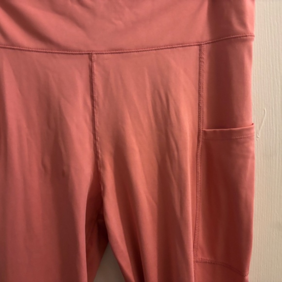 2 Pairs Leggings (Yoga) Pink (Antonio Melanie) & White (Old Navy) Size M - Picture 4 of 14